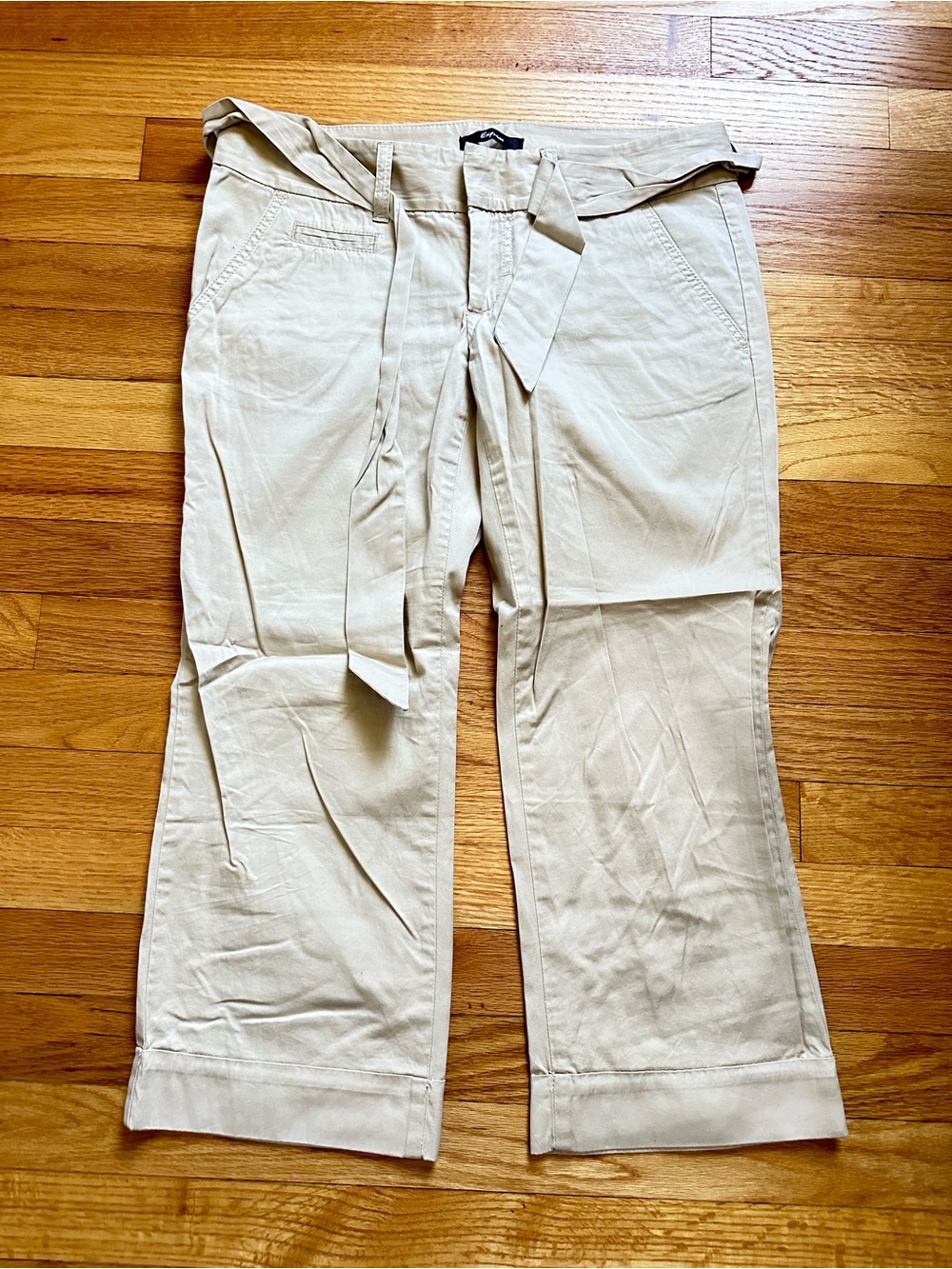 2009 Express Low Rise Capri Pants Size 4 Beige Belted Cotton Y2K